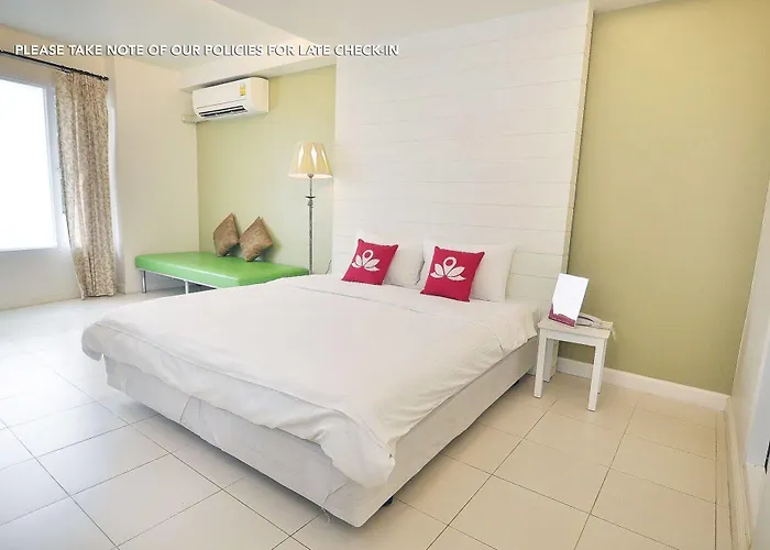 Hotel Zen Panurangsri